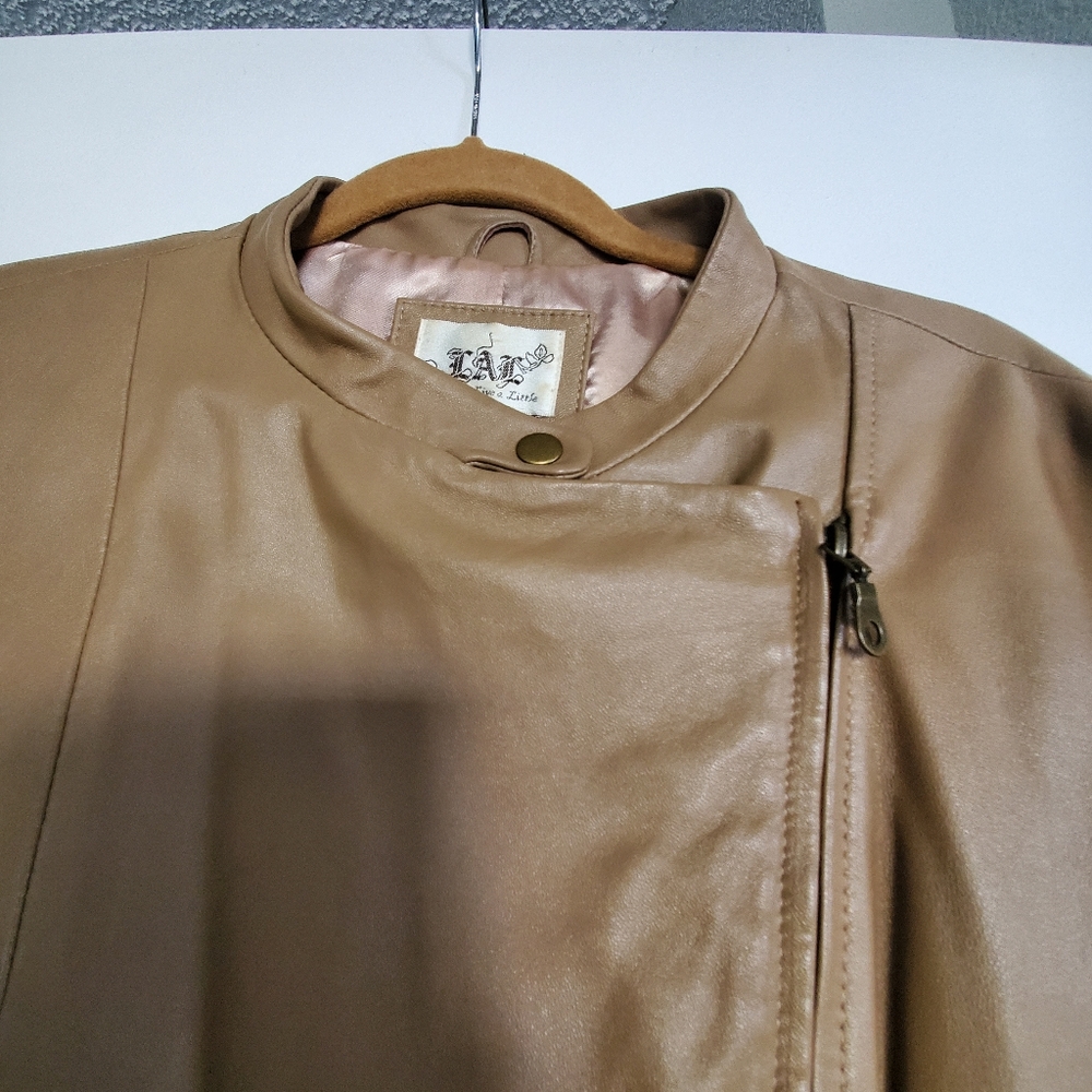 Leather Jacket - Picture 5 of 8